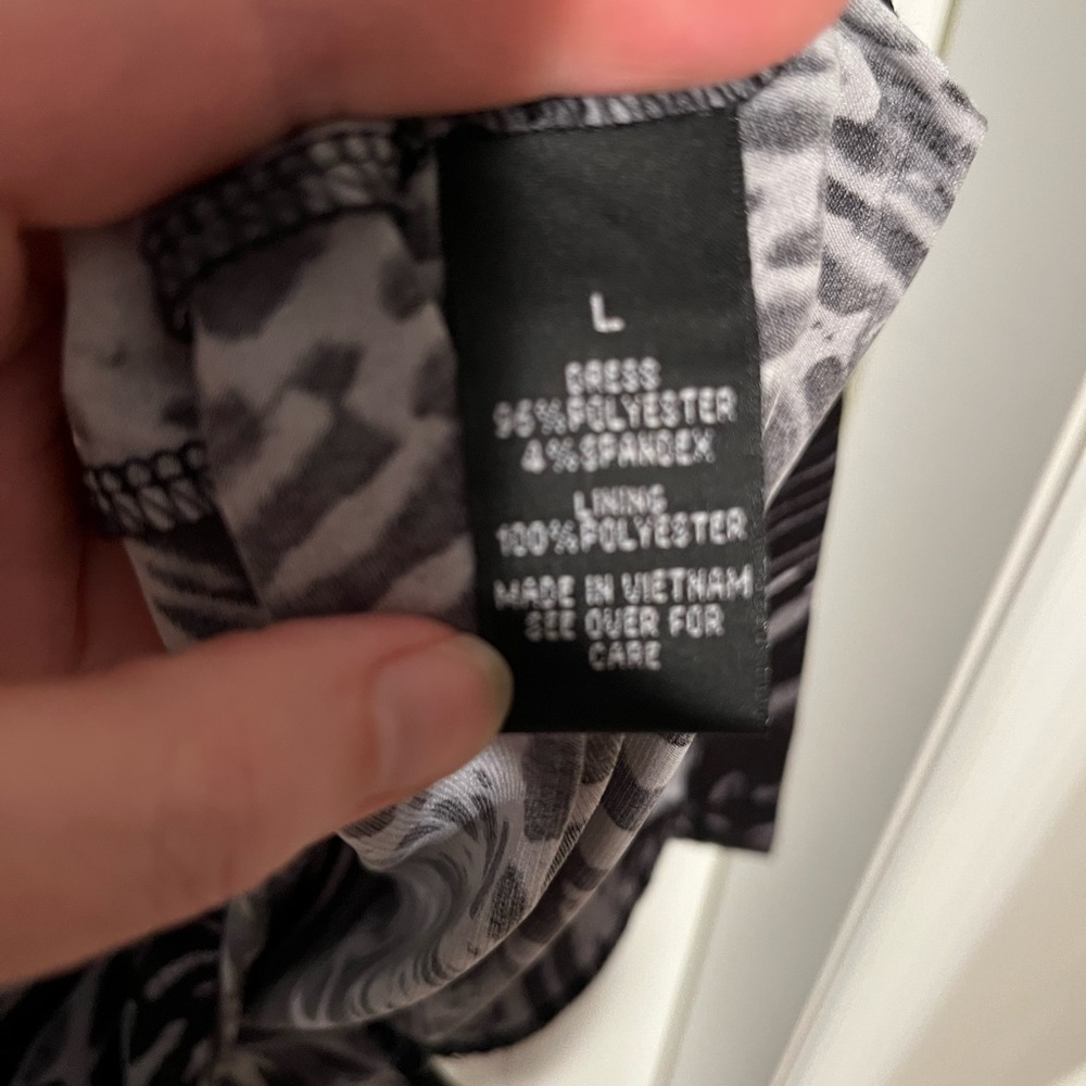 Size Large new with tags AB studio dress - Picture 2 of 4